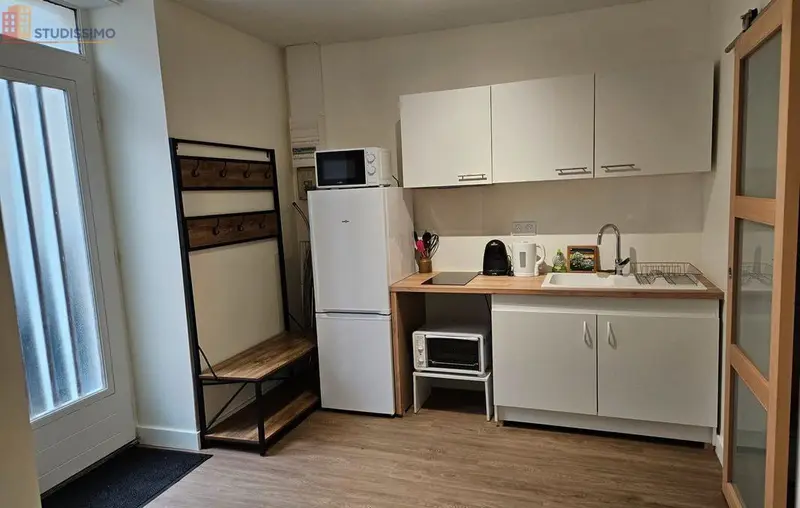 Studio 25m² Poitiers 86000 - Entièrement rénové, meublé - Photo 8