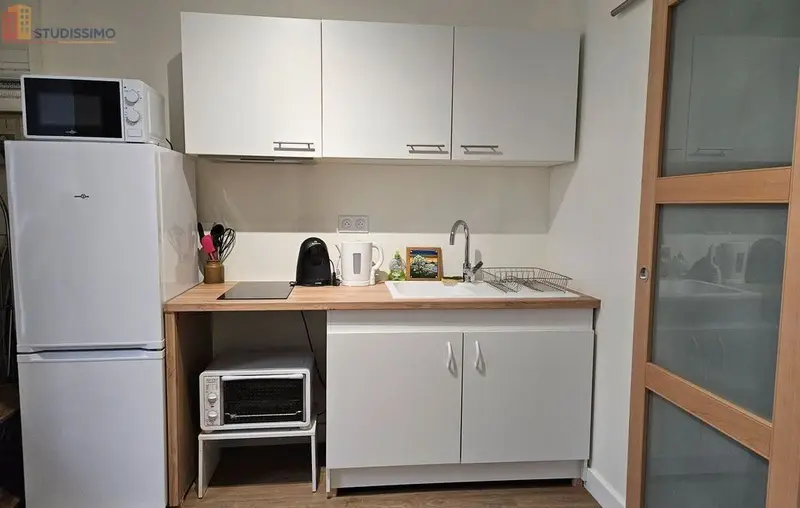 Studio 25m² Poitiers 86000 - Entièrement rénové, meublé - Photo 9