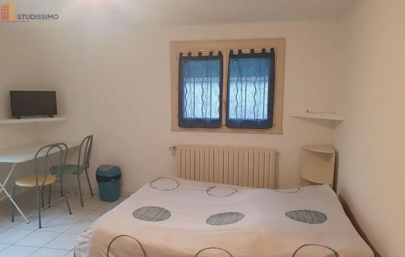 Studio meublé 18m² Sèvres-Anxaumont 86800 - Lumineux - Photo 5