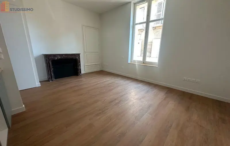 Studio 28m² Poitiers - Entièrement rénové - Photo 9