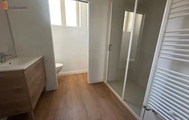 Studio 28m² Poitiers - Entièrement rénové - Photo 4