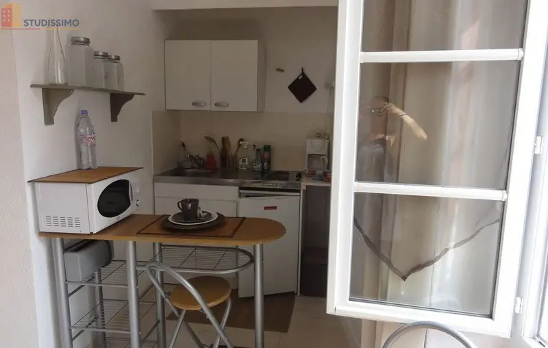 Studio meublé 22m² Poitiers centre - Calme, lumineux - Photo 7