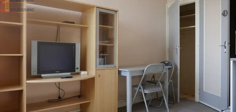 Studio meublé 13m² Poitiers - Meublé, 2e étage - Photo 2