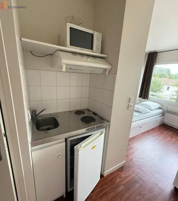 Studio meublé 13m² Poitiers - Logement étudiant, 2e étage - Photo 3