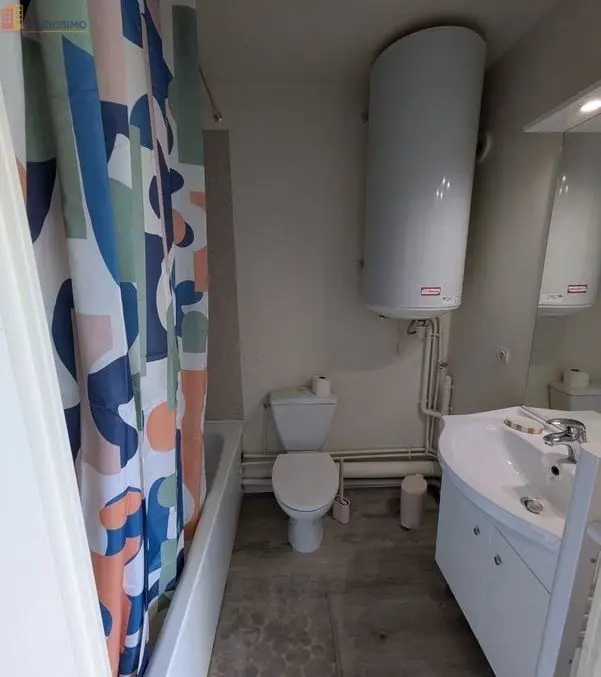 Studio 27m² Poitiers - Balcon, parking - Photo 8