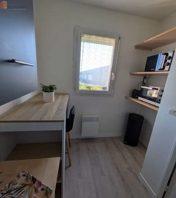 Studio 27m² Poitiers - Balcon, parking - Photo 1
