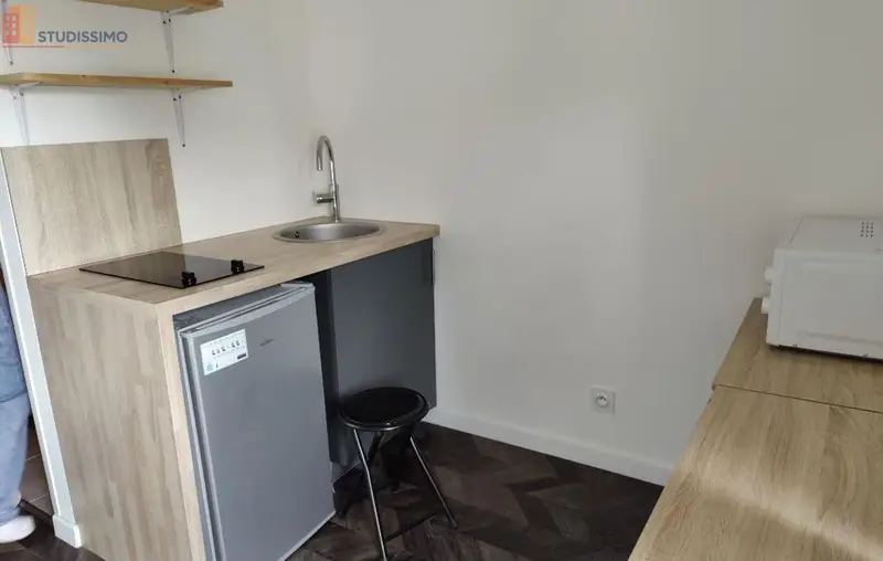 Studio meublé 12m² Poitiers - Meublé, lave/sèche-linge - Photo 3