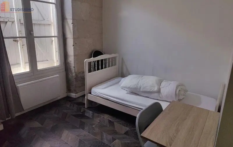 Studio meublé 14m² Poitiers - Meublé, lave/sèche-linge - Photo 3