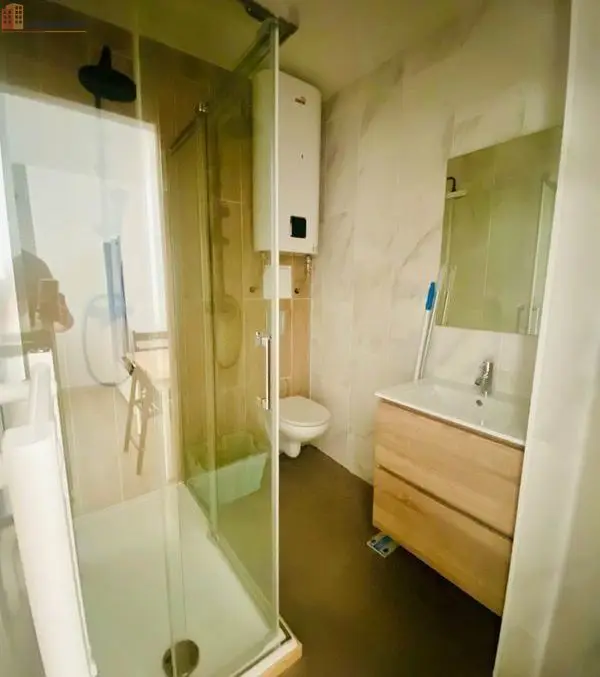 Studio meublé 23m² Poitiers centre - Rénové, proche facs - Photo 2
