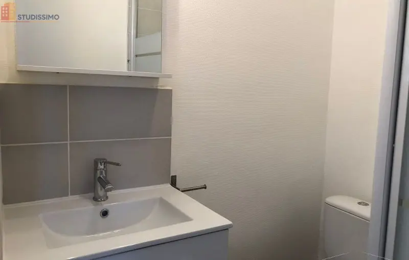 Studio 13m² Poitiers 86000 - Photo 1