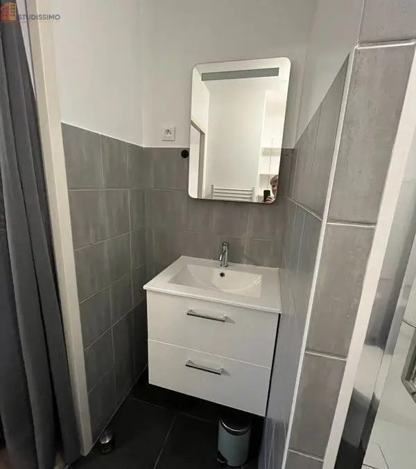 Studio meublé 20m² Poitiers - Calme, proche commerces - Photo 8