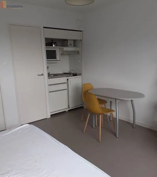 Studio meublé 25m² Poitiers - Résidence sécurisée - Photo 2