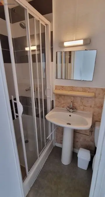 Studio meublé 18m² Poitiers - Proche cathédrale, lumineux - Photo 3