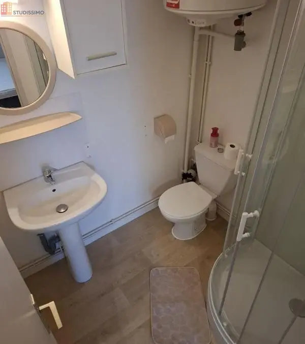 Studio 22m² Poitiers - Place de parking - Photo 3