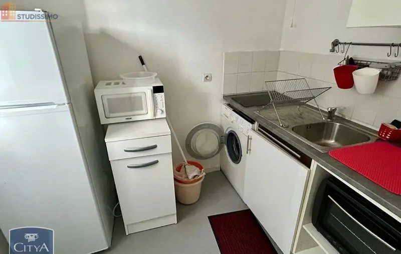 Studio meublé 27m² Poitiers - Meublé, 1er étage - Photo 4