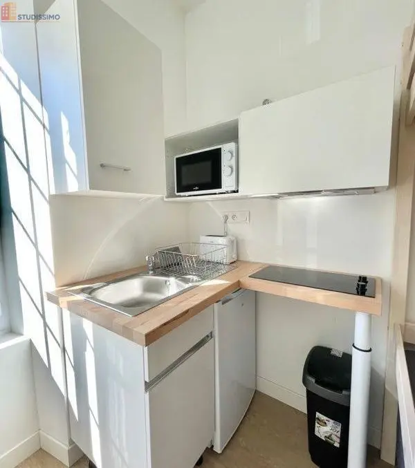 Studio meublé 11m² Poitiers centre-ville - Meublé, calme - Photo 3