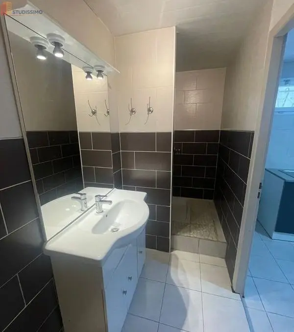 Studio 33m² Poitiers 86000 - Toutes charges comprises - Photo 1