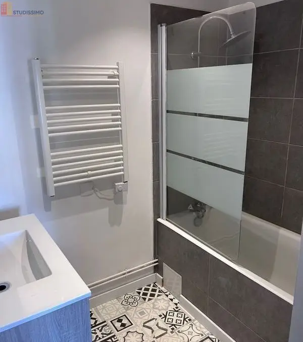 Studio meublé 30m² Épinal - Cosy, dernier étage - Photo 4