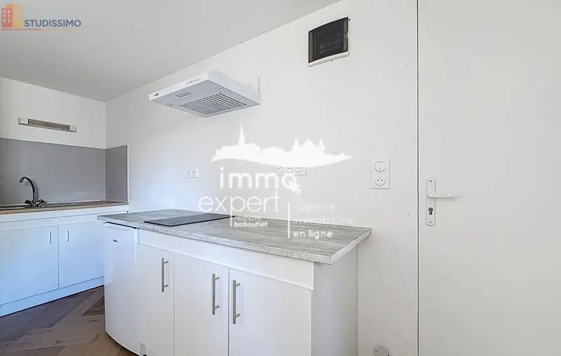 Studio meublé 19m² Mirecourt - Meublé, 2e étage - Photo 3
