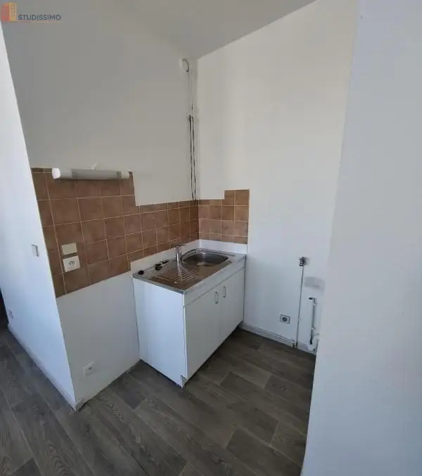 Studio 30m² Saint-Dié-des-Vosges - 1er étage, lumineux - Photo 2