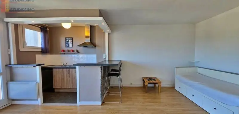Studio meublé 33m² Limoges 87100 - Lumineux, dernier étage - Photo 9