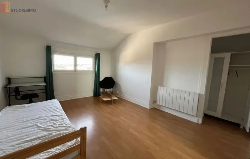 Studio meublé 28m² Épinal centre - Proche gare, lumineux - Photo 2
