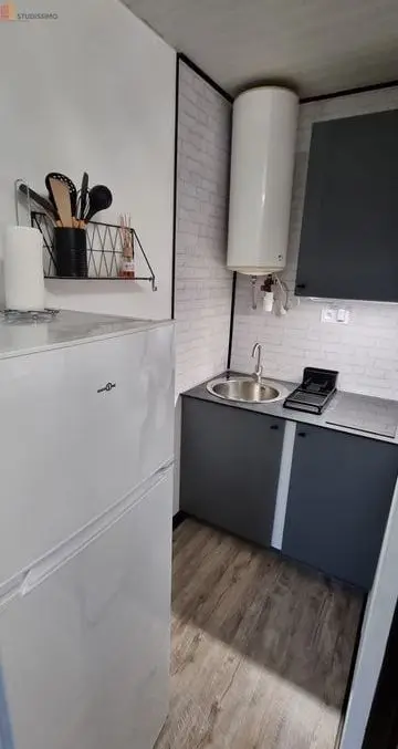 Studio meublé 23m² Épinal 88000 - Meublé, lumineux - Photo 2
