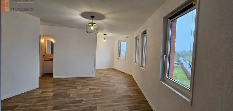 Studio 45m² Vittel - Rénové, chauffage inclus - Photo 2