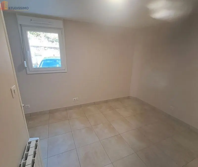 Studio 13m² Bruyères - - Photo 2
