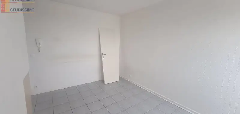 Studio 17m² Mulhouse 68100 - Étage élevé, vue dégagée - Photo 3