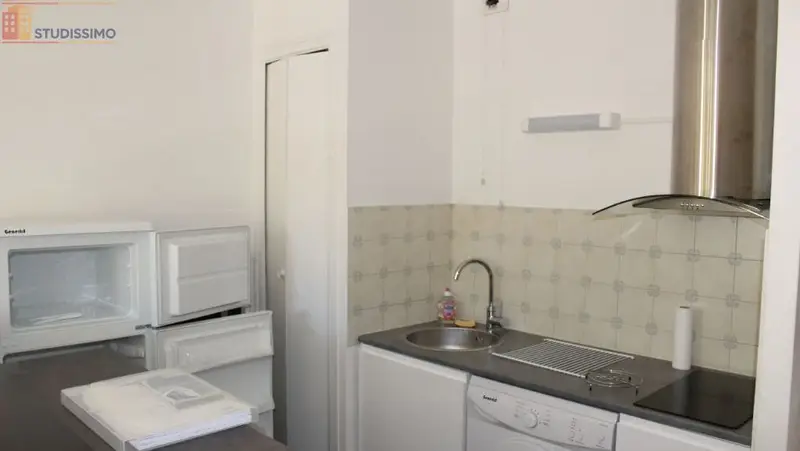 Studio 29m² Auxerre - Meublé, 1er étage - Photo 3