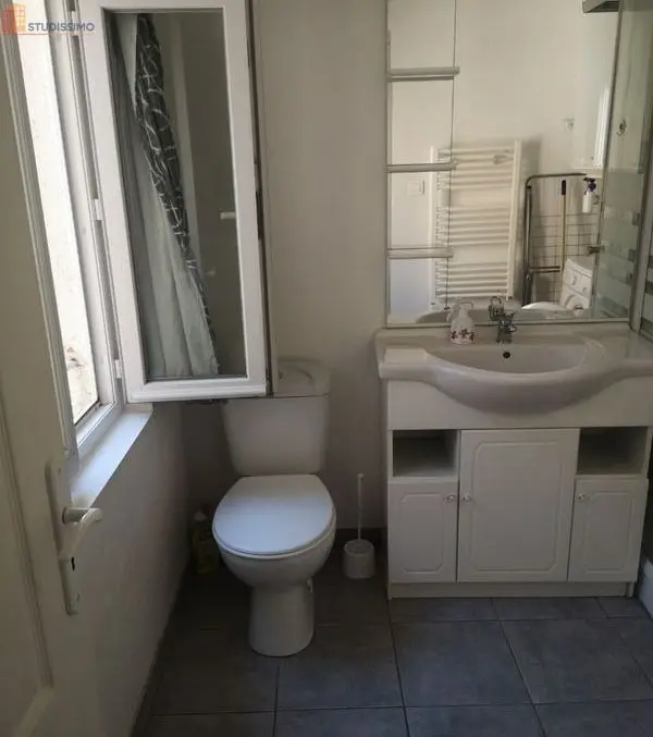 Studio meublé 22m² Sens 89100 - Meublé, calme - Photo 1