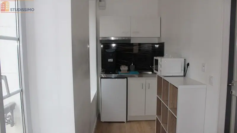 Studio meublé 27m² Tonnerre - Meublé, DPE D - Photo 3