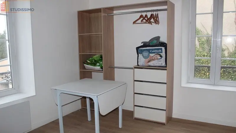 Studio meublé 27m² Tonnerre - Meublé, DPE D - Photo 2