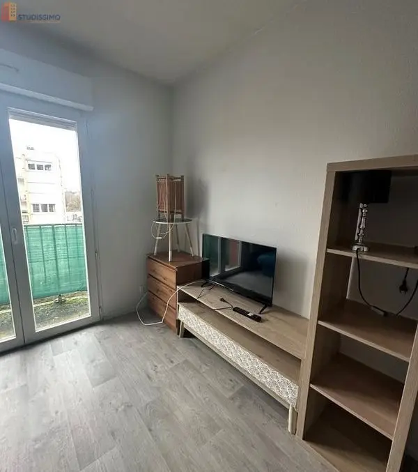 Studio meublé 20m² Limoges 87000 - Meublé, dernier étage - Photo 2