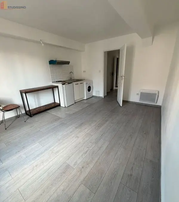 Studio 22m² Sens 89100 - Lumineux, proche centre-ville - Photo 2