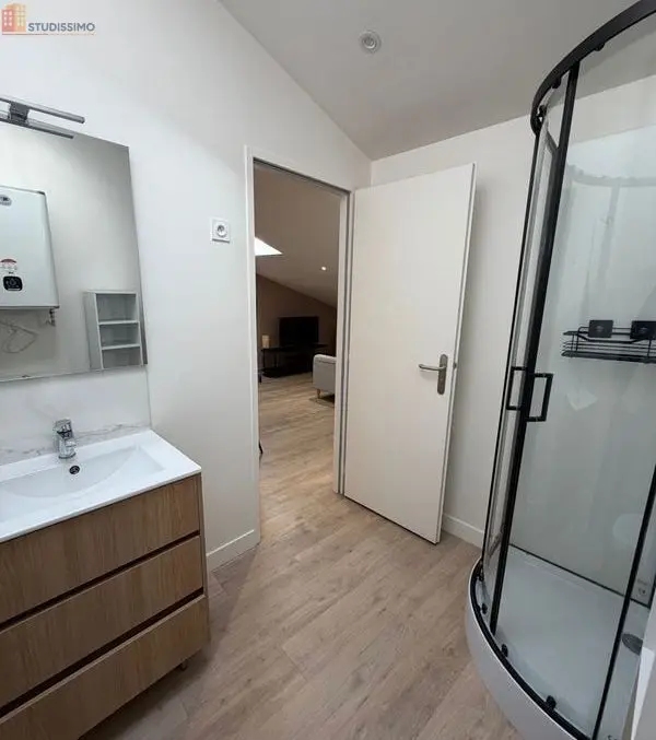Studio 39m² Limoges 87000 - Meublé, dernier étage - Photo 1