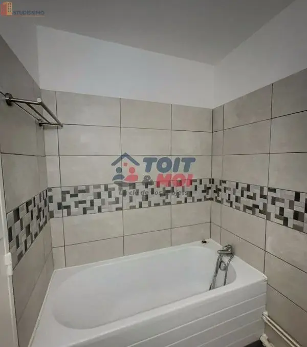 Studio 27m² Vesoul - DPE C, 4e étage - Photo 1