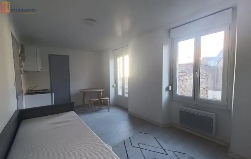 Studio 19m² Belfort - sans caractéristiques - Photo 4