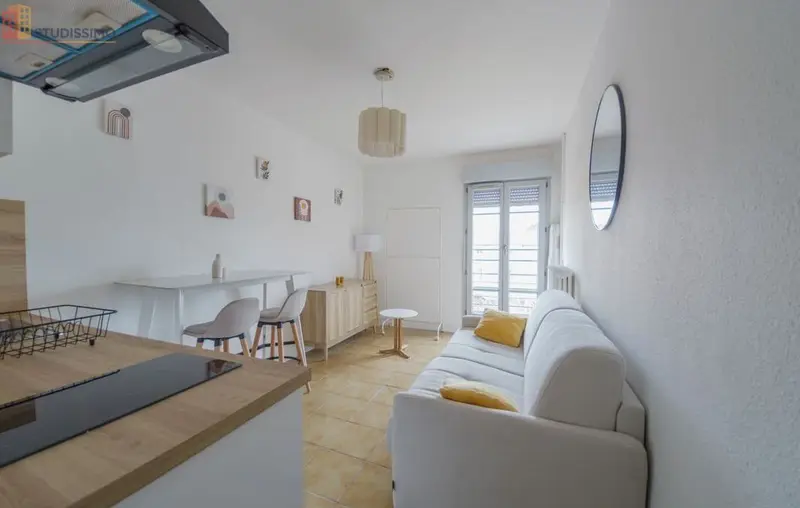 Studio meublé 19m² Mâcon - Lumineux, étage 3/4 - Photo 5