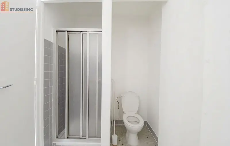 Studio meublé 19m² Mâcon - Lumineux, étage 3/4 - Photo 2