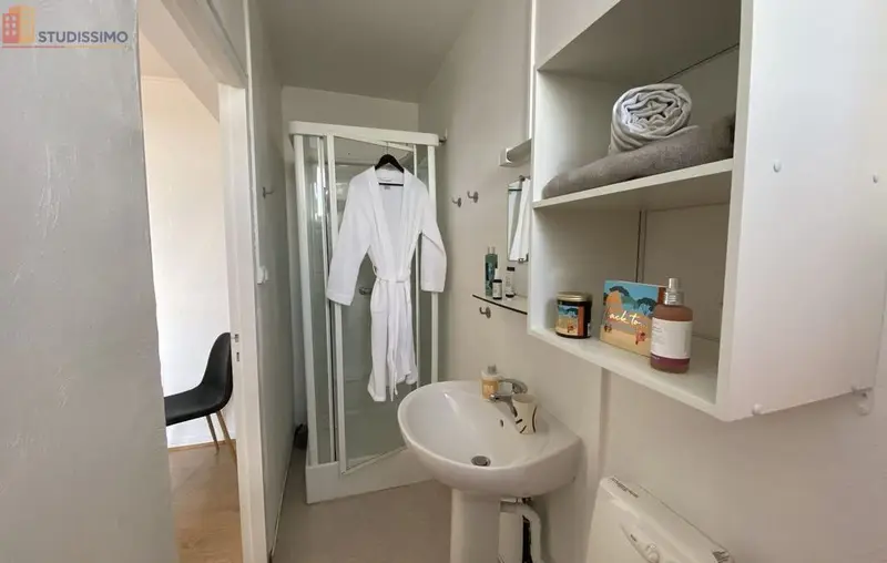 Studio meublé 27m² Belfort - Meublé, dernier étage - Photo 1