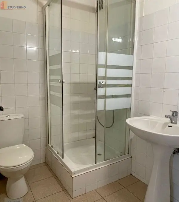 Studio 35m² Chalon-sur-Saône - Étage élevé, lumineux - Photo 2