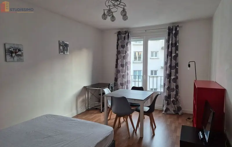 Studio meublé 31m² Limoges centre - Grande terrasse - Photo 2
