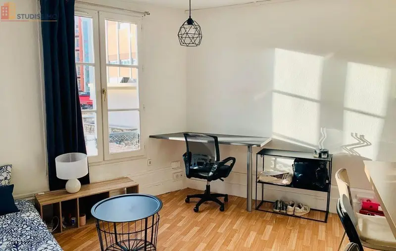 Studio meublé 27m² Limoges - Refait à neuf, proche place République - Photo 1