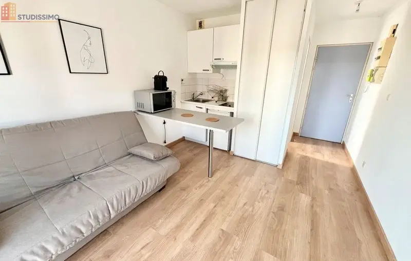 Studio meublé 17m² Limoges - Rénové, parking - Photo 5
