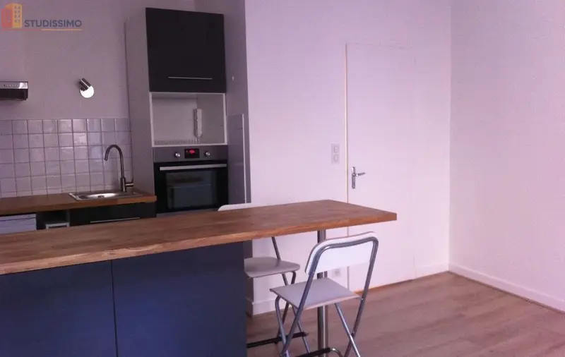 Studio 24m² Saint-Junien - Centre-ville, 2e étage - Photo 3