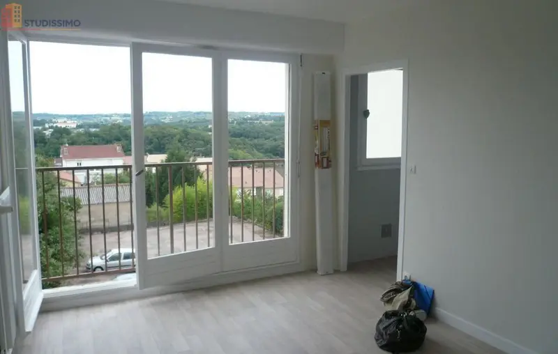 Studio 30m² Limoges 87000 - Photo 1