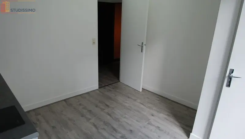 Studio 43m² Limoges 87100 - Proche commerces, transports - Photo 2