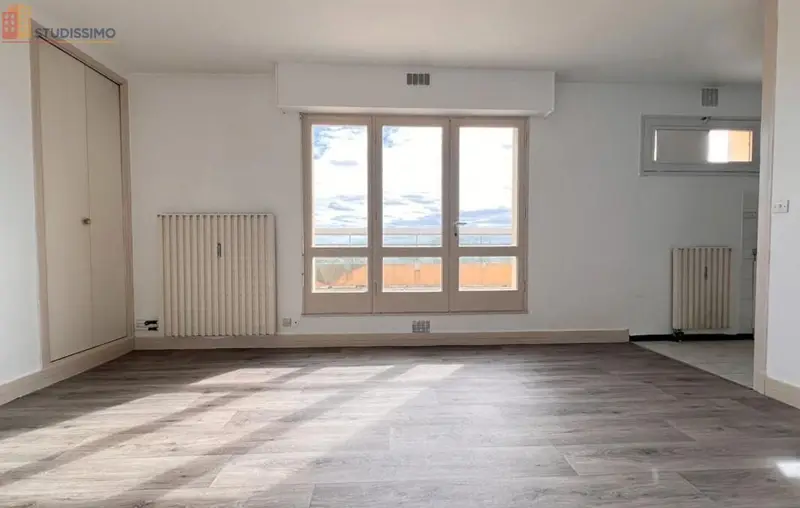 Studio 29m² Le Mans - Dernier étage, vue dégagée - Photo 6